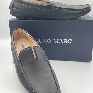Bruno Marc Men's Classic Black Loafers. Size 11. Slip-on. Moccasin. New in box.